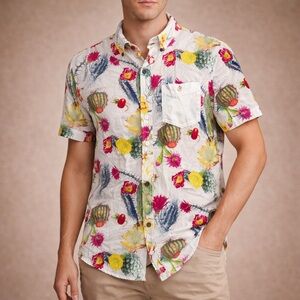 Modern Amusement Short Sleeve Button Down Shirt | Cactus Floral Print Size Small